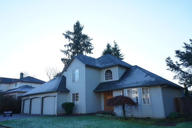 Building Photo - 12507 SE 24th St