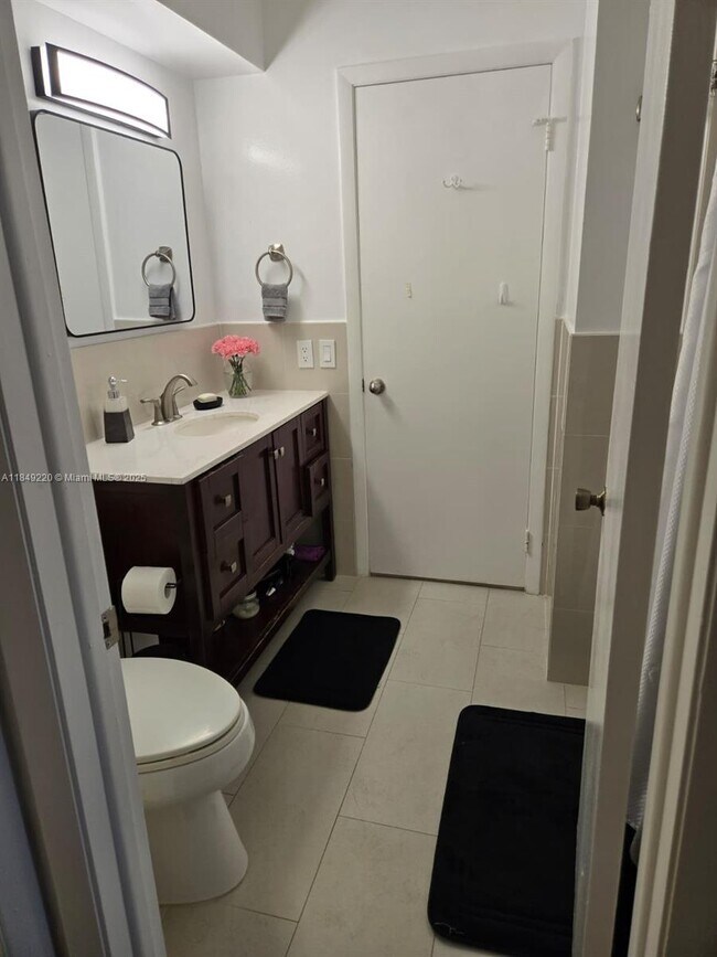 Building Photo - 13370 SW 89th Terrace