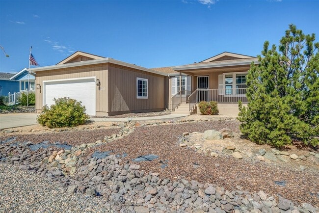 Building Photo - 3 Bedroom, 2 Bath Home with Views of Willo...
