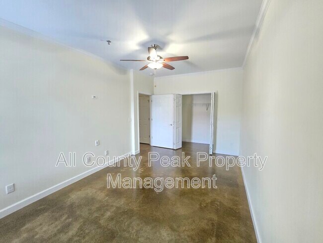 Building Photo - 229 Delmont St