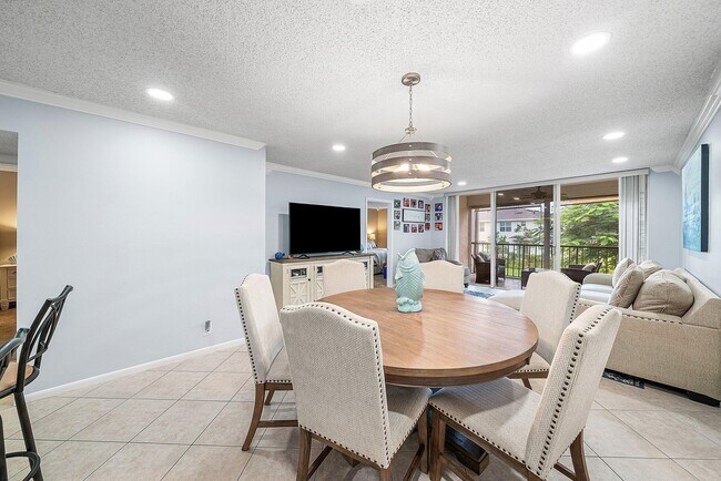 Building Photo - 4381 Trevi Ct