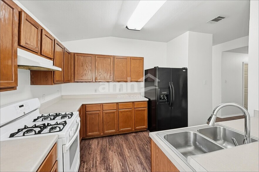 Building Photo - 168 Keegans Way