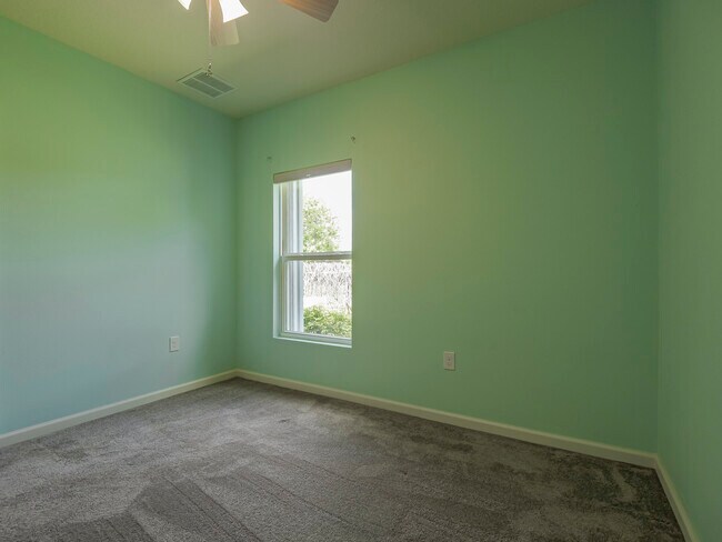 Building Photo - 1821 Berkshire Cir SW