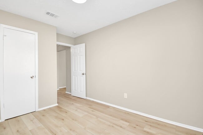 Building Photo - 10023 King Ranch Ln