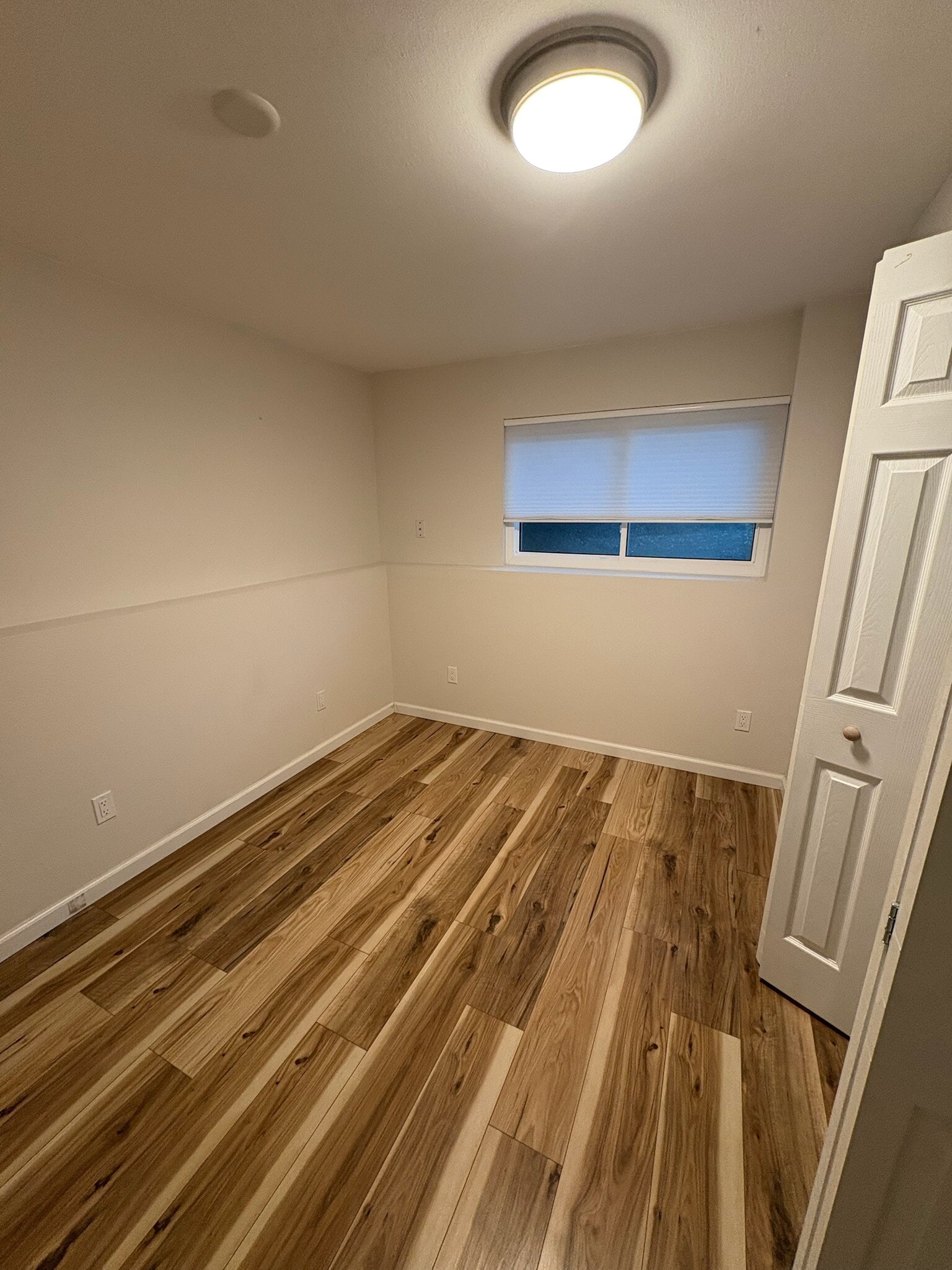 Building Photo - 221 Summit Cir