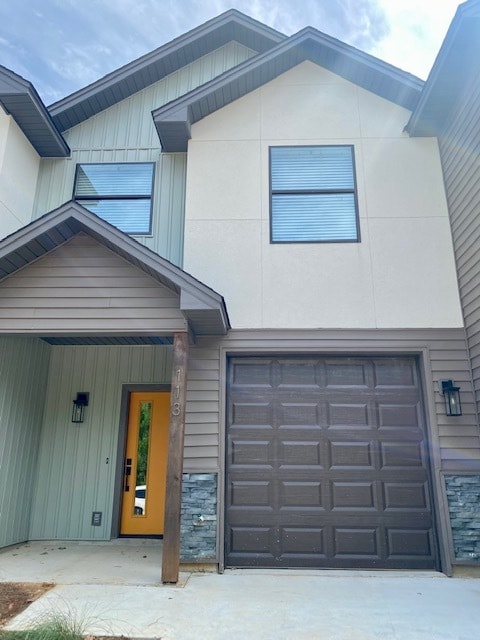 Primary Photo - 101 Perris Pl