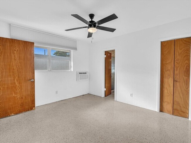 Building Photo - 2191 NE 172nd St