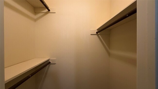 Building Photo - 11614 Inga Ln
