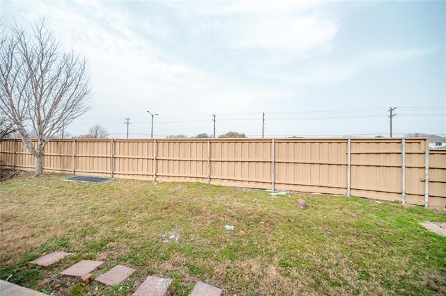 Building Photo - 412 Sparrow Hawk Dr