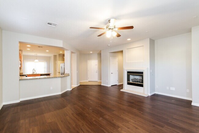 Building Photo - 3923 Shetland Pony St