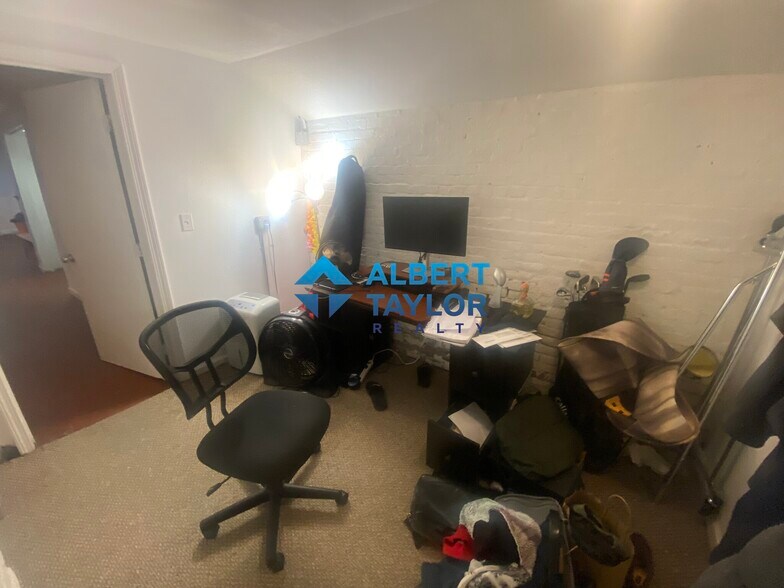 Building Photo - 750 Tremont St