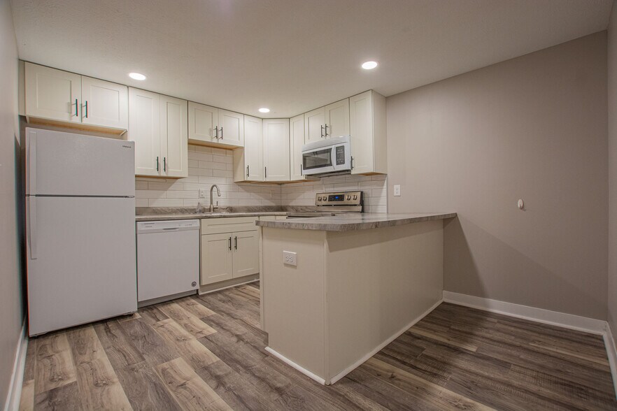 Building Photo - 114 N 38th St