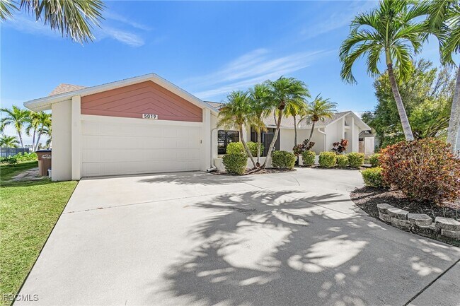 Building Photo - 5019 Skyline Blvd