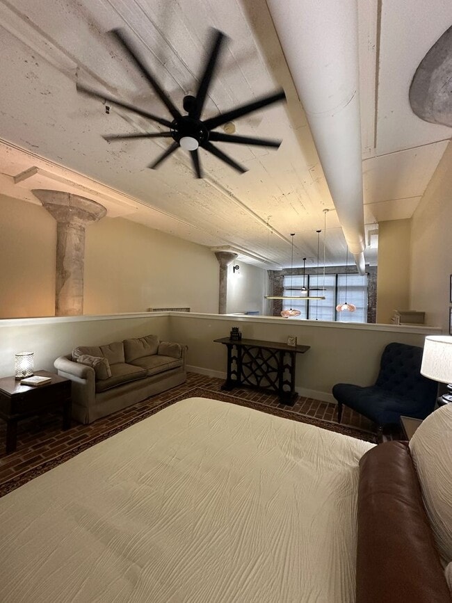 Building Photo - 1 BR/ 1BA at The Lofts with GATED GARAGE P...