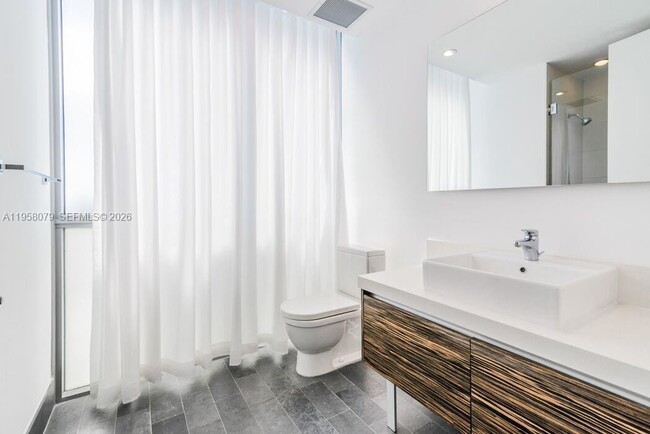 Building Photo - 1100 Biscayne Blvd