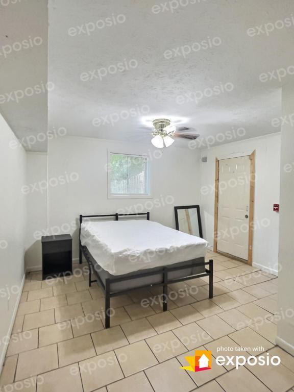 Building Photo - 7363 Ovis Ct