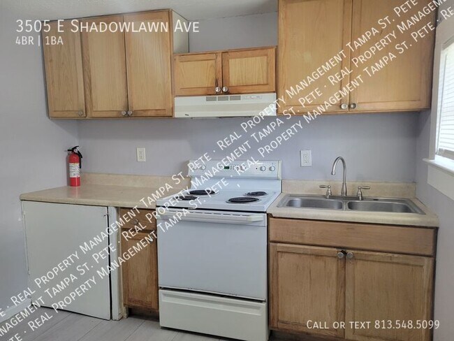 Building Photo - AVAILABLE FOR IMMEDIATE MOVE-IN