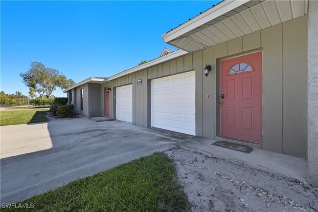 Building Photo - 27731 Arroyal Rd