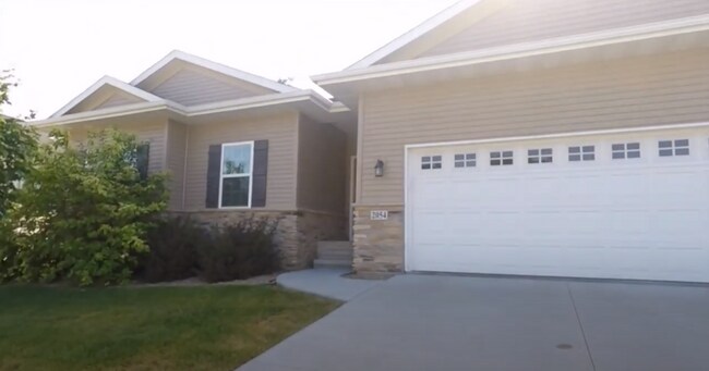 Building Photo - 4 Bedroom Home in Mackinaw Village