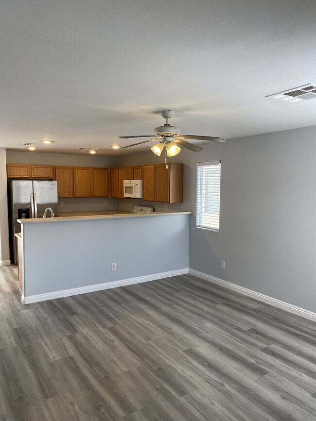 Building Photo - Two-bedroom, 2.5 bath two-story