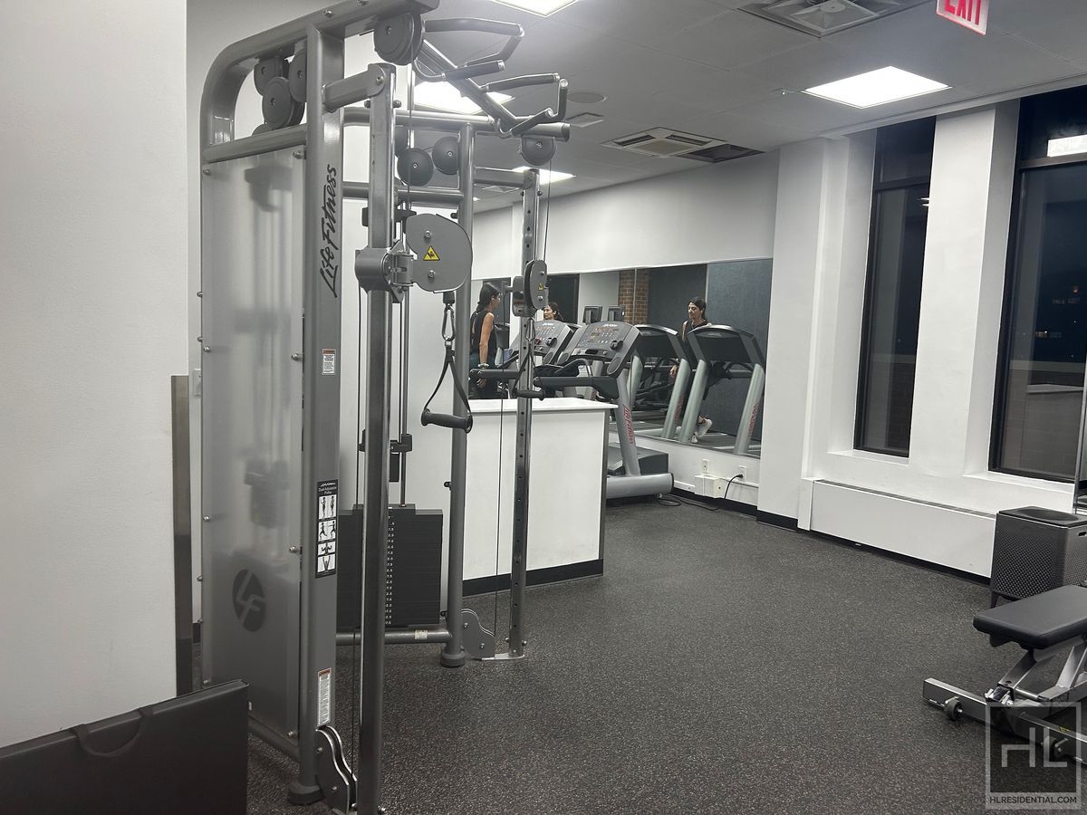 Building Photo - AMSTERDAM AVENUE