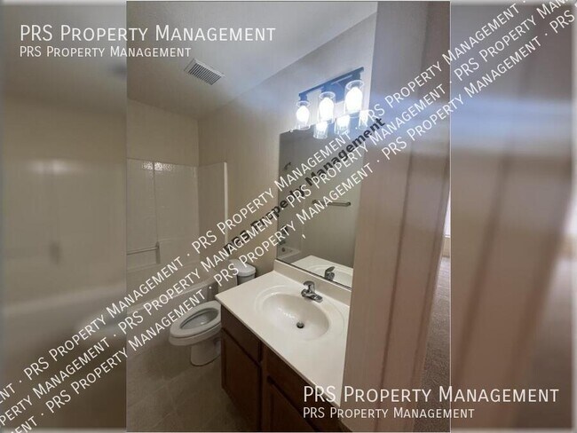 Building Photo - 3911 E Longhorn Dr