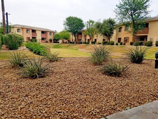 Building Photo - MAY MOVE IN SPECIAL - 1 Bedroom 1 Bath in ...