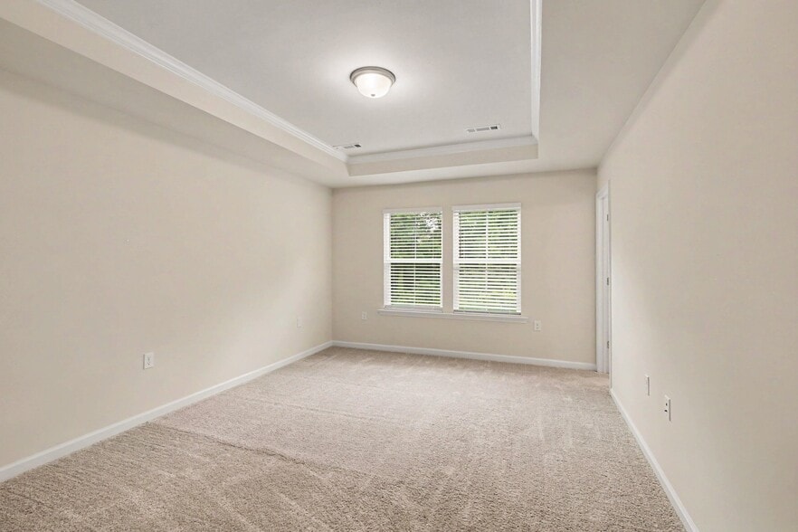 Building Photo - 909 Falls Grove Trl