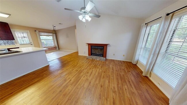 Building Photo - 3007 Blazing Star Trail