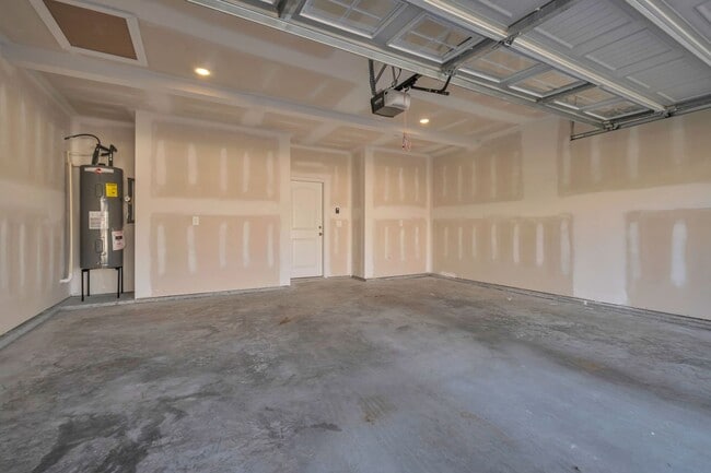 Building Photo - 7216 Blue Gable Rd