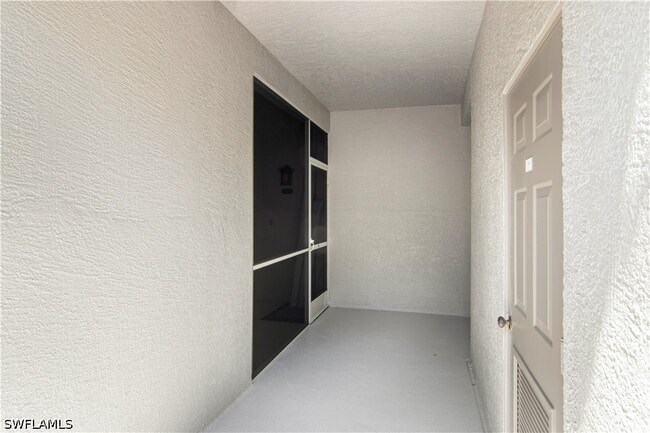Building Photo - 7515 Stoneybrook Dr