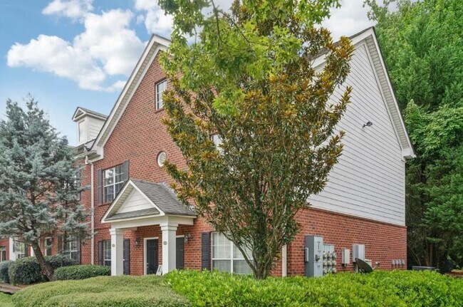 Building Photo - 405 Philip Blvd