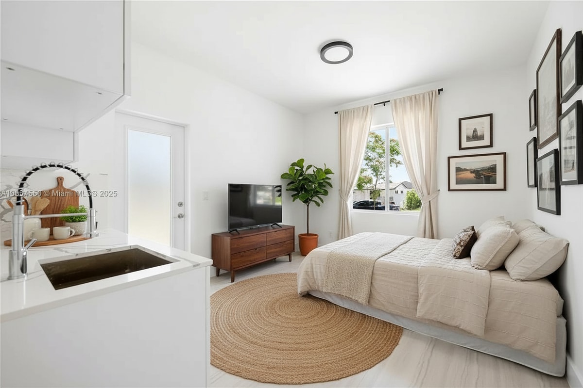 Building Photo - 10741 SW 217th St