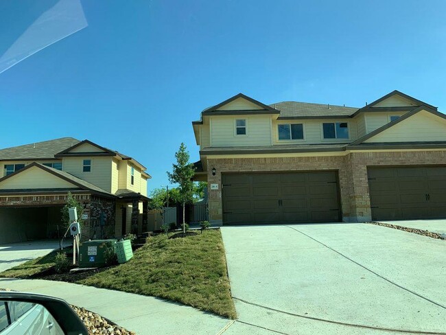 Primary Photo - 216 Samuel Dr