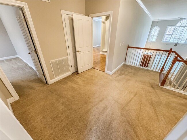 Building Photo - 2000 Sterling Ct