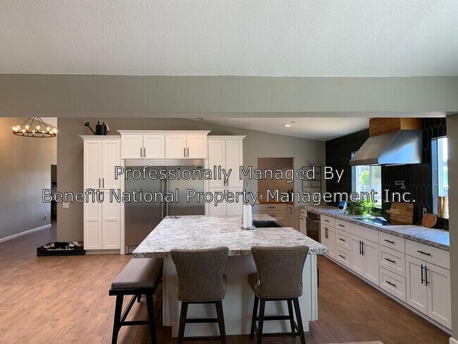 Building Photo - 32330 Shrimp Ln