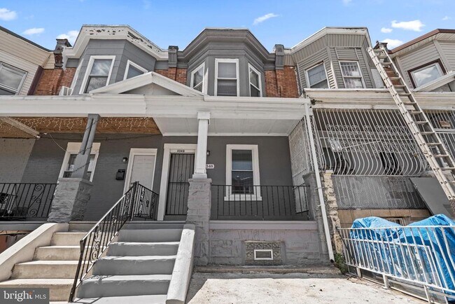 Building Photo - 3348 Kip St