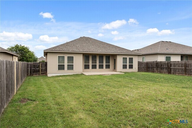 Building Photo - 519 Wyndham Hill Pkwy