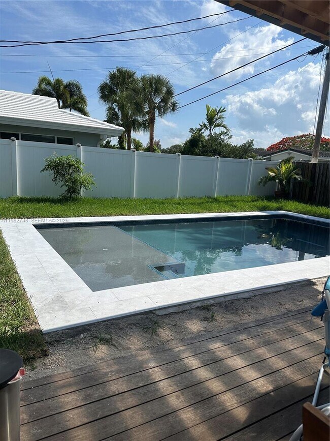 Building Photo - 1251 SW 11th Terrace