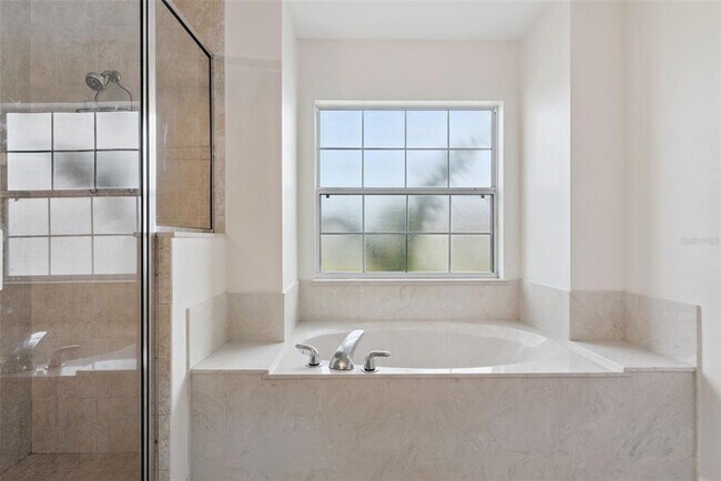 Building Photo - 7370 SW 129th Ln