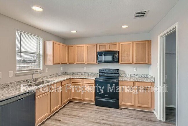 Building Photo - 4025 Golden Horn Ln