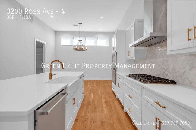 Building Photo - 3200 Ross Ave