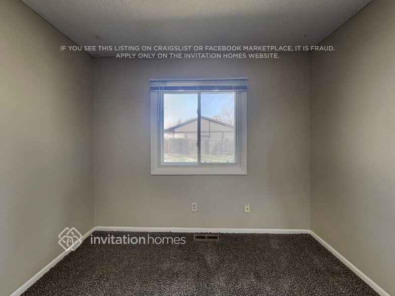 Building Photo - 5700 80th Ave N