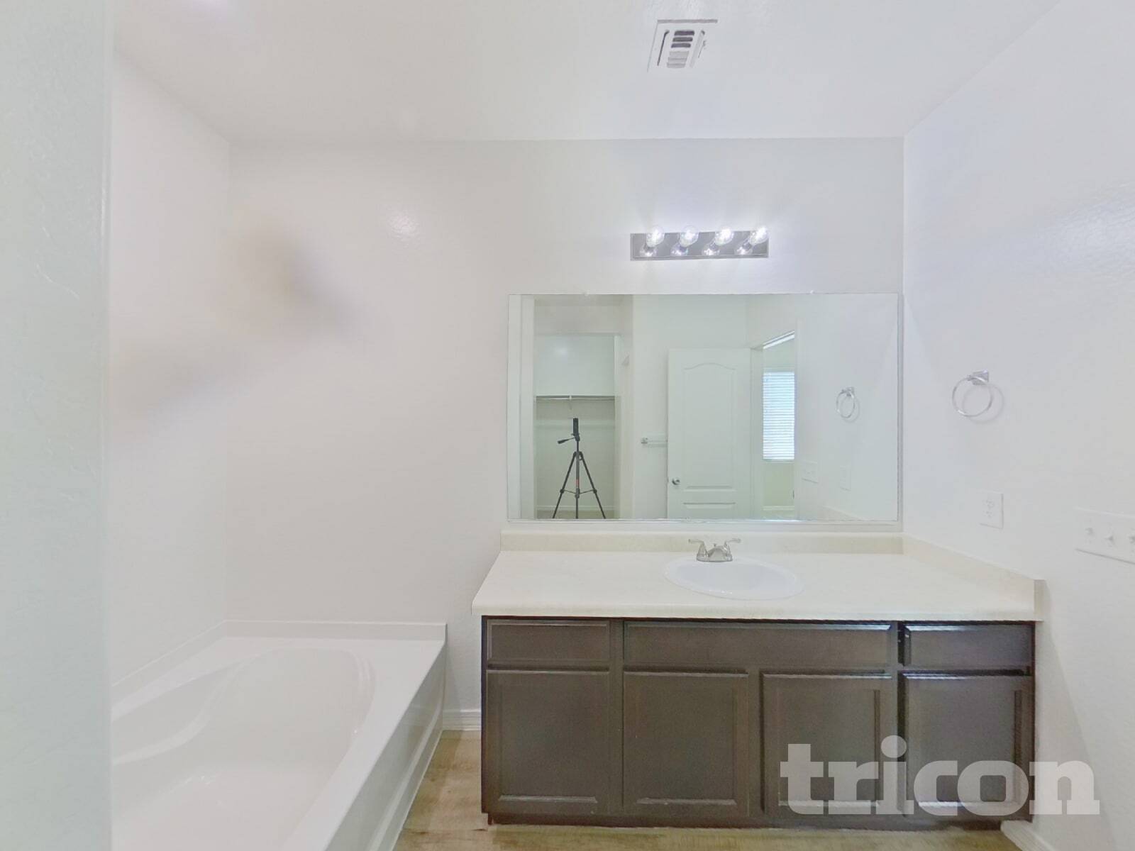 Building Photo - 19401 N Nocera Rd