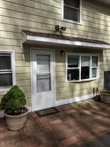 Building Photo - 83 Locust St