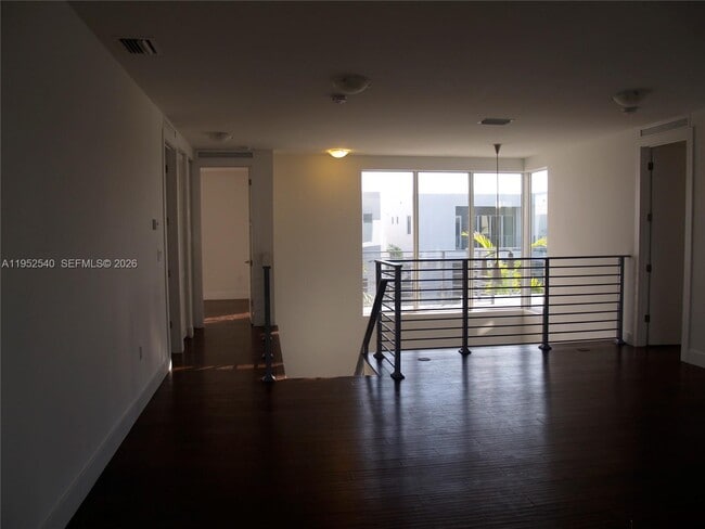 Building Photo - 10053 NW 76th Terrace