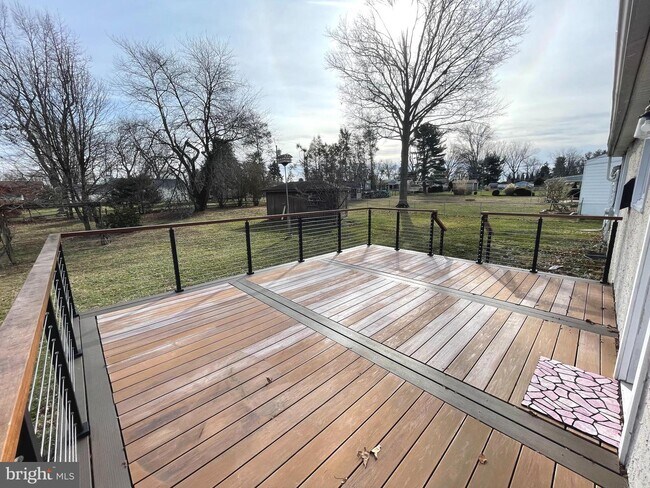 Building Photo - 1365 Davisville Rd