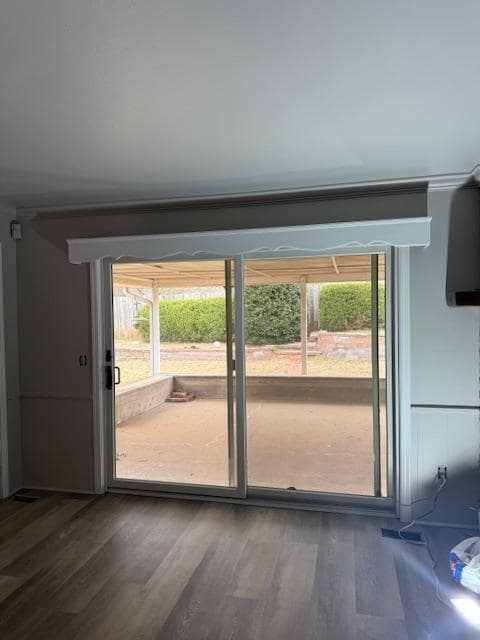 Building Photo - 3623 Linda Ave