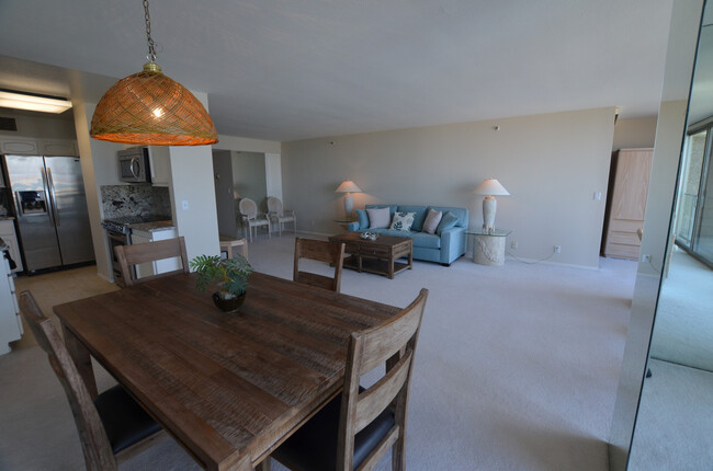 Building Photo - Coronado Shores, Furnished 1Bd/1.5Ba