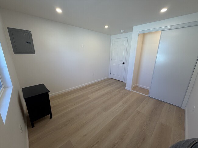 Building Photo - 7818 Shoup Ave
